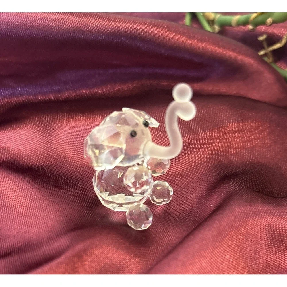 Lot Of 4 Vintage Crystal Animal‎ Figurines Penguin Duck Elephant Bear Miniatures